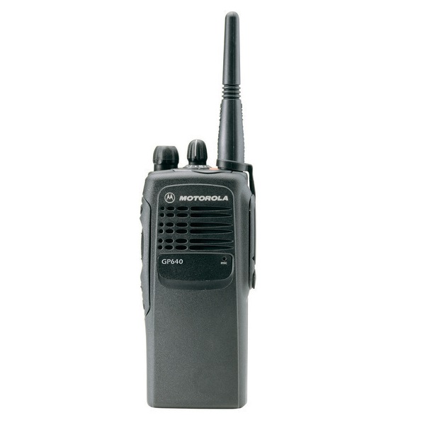 Analog Portables : Motorola GP640
